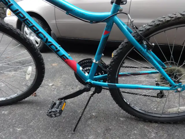 VÉLO 26 POUCES POUR FEMME. TRÈS BON ÉTAT. SUPERCYCLE. - Photo 8