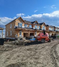 For Lease in Richmond | New End‑Unit Townhouse on Haflinger Row - Photo 3