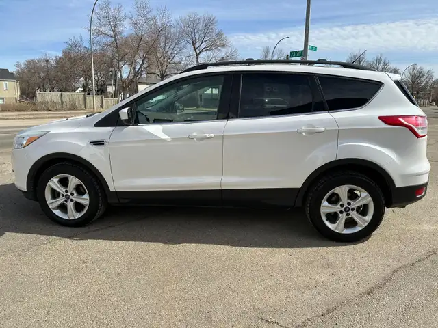 2013 Ford Escape SE 1.6L EcoBoost Turbo FWD For Sale. - Photo 3