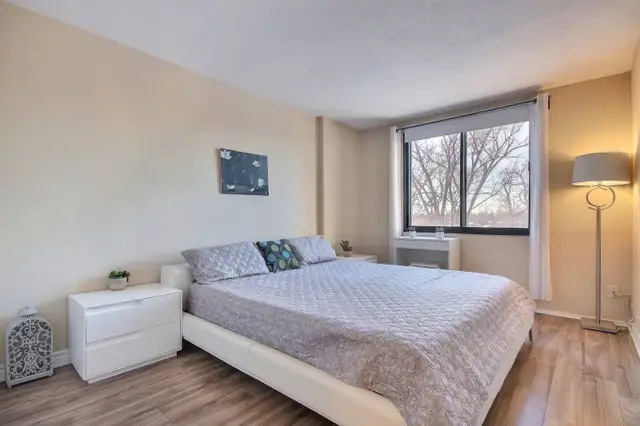 Condo à Louer à Chomedey - Photo 4