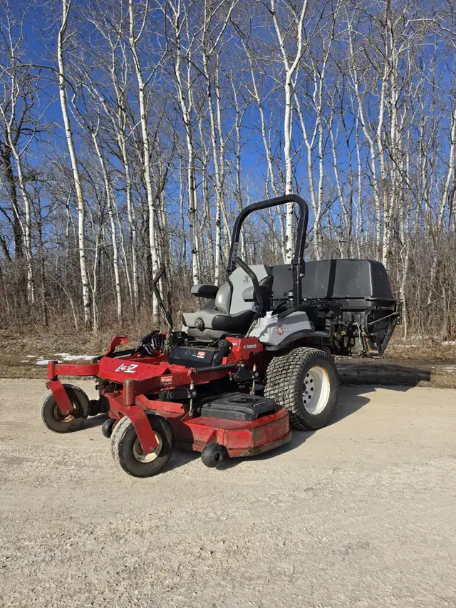 60' Exmark Zero Turn   Bagger - Photo 3