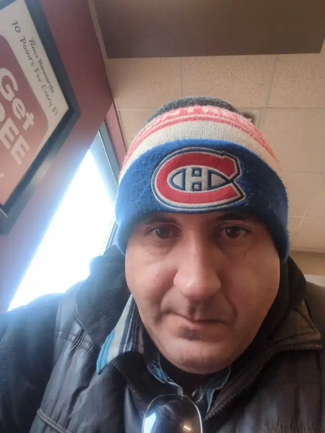 mover. looking for any kind of work right now. other jobs. - Photo 2