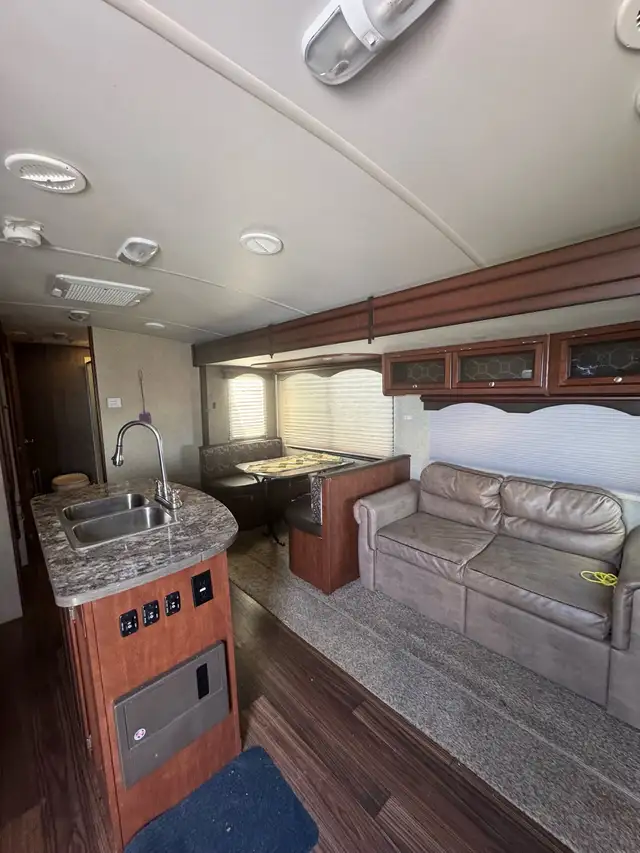 2014 Wilderness 2775RB Trailer - Photo 3