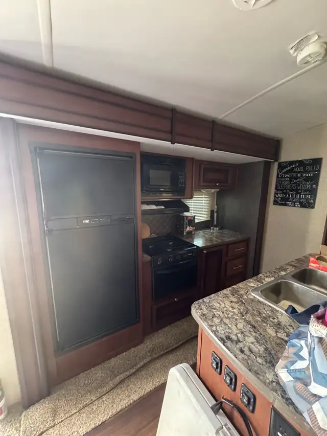 2014 Wilderness 2775RB Trailer - Photo 4