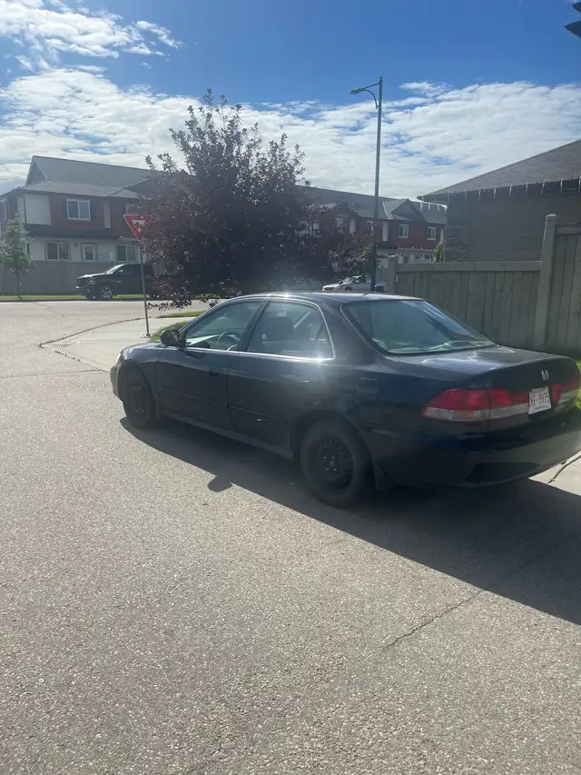 2002 Honda Accord - Photo 2