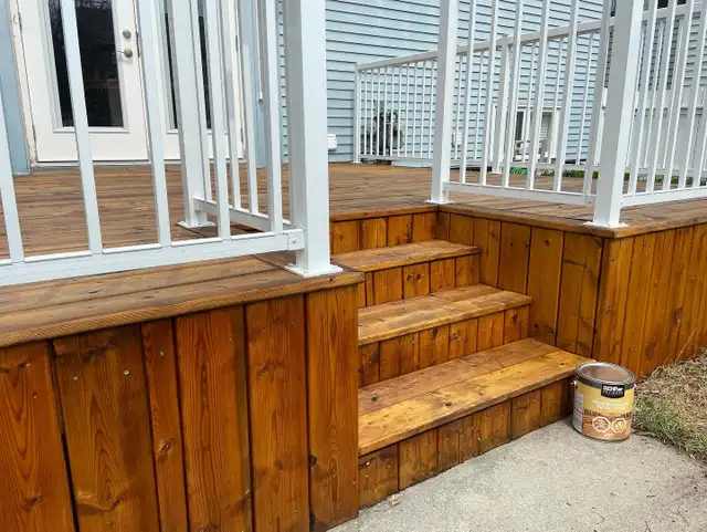 Deck & Fence staining - Photo 2