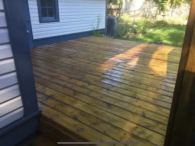 Deck & Fence staining - Photo 8