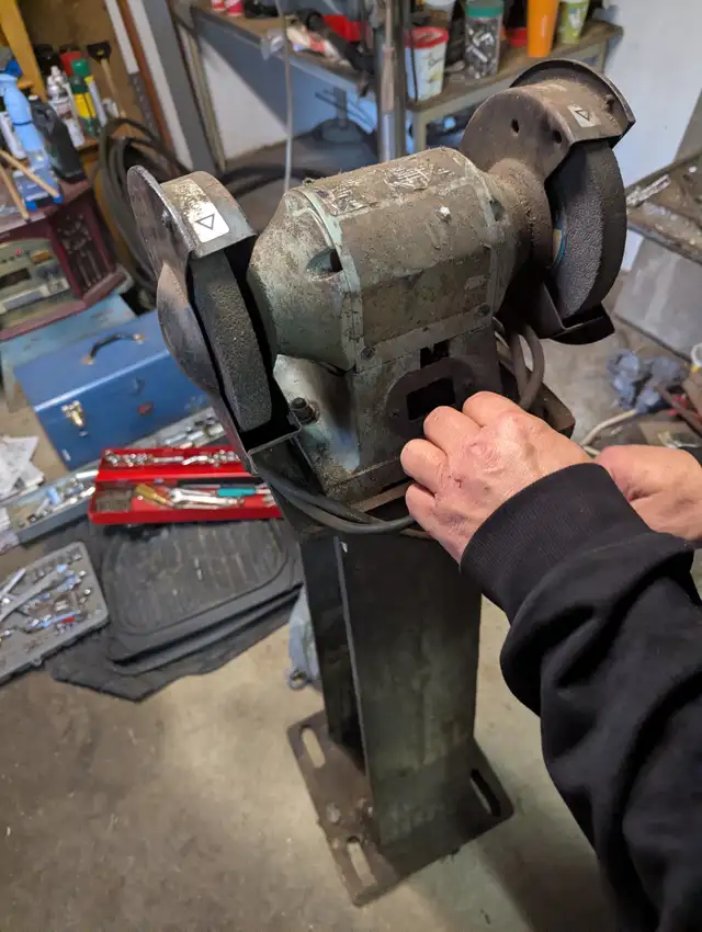 Commercialize drill press and grinder and chop saw and three ben - Photo 10