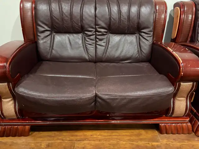 Sofa&Round Table - Photo 3