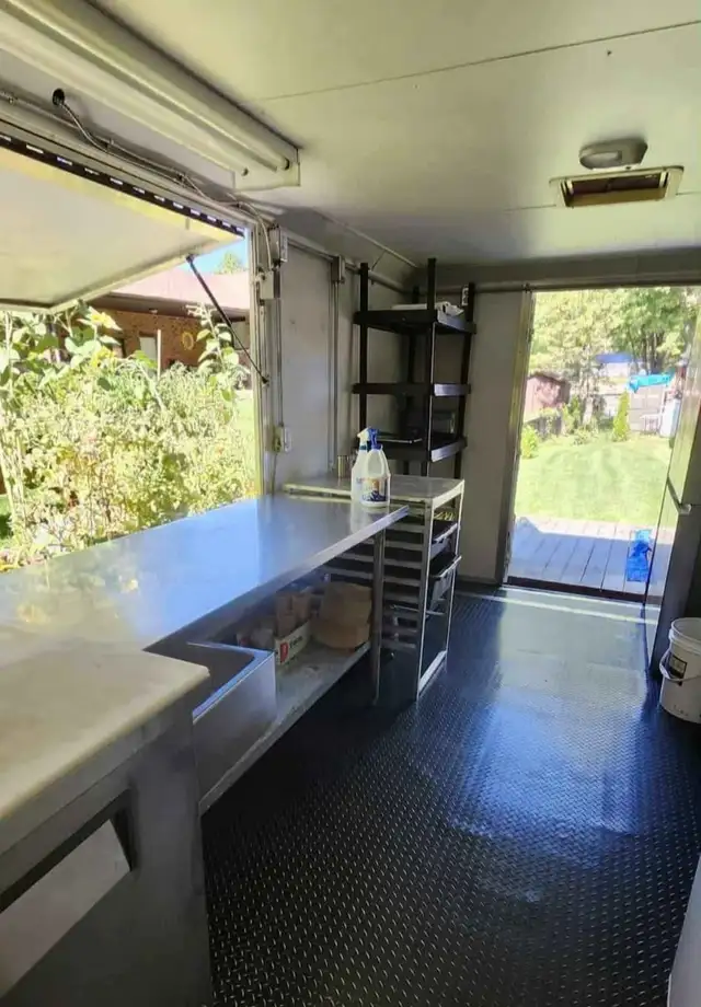 FOOD TRUCK - Photo 5