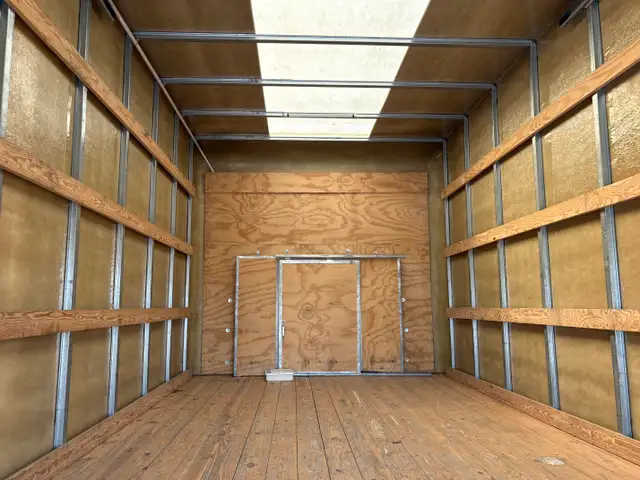 2024 Ford E-450 16' CUBE VAN RAMP LOADED $AVE $30K OVER NEW - Photo 2