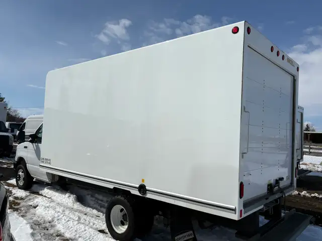 2024 Ford E-450 16' CUBE VAN RAMP LOADED $AVE $30K OVER NEW - Photo 5
