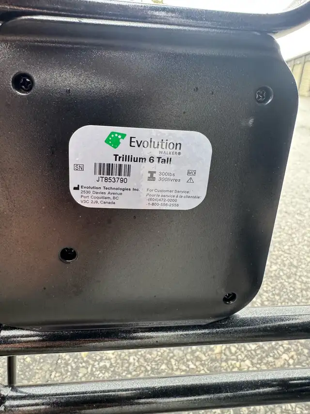 EVOLUTION WALKER ROLLATOR TALL DELIVERY INCLUDED - Photo 3