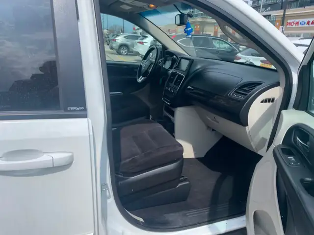 2014  Dodge  Grand  Caravan. km  CERTIFIED - Photo 6