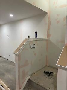 Carpenter - Photo 2