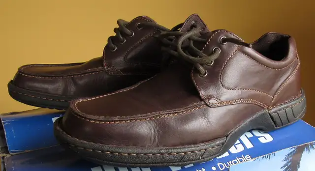 Rockport shoes US 10