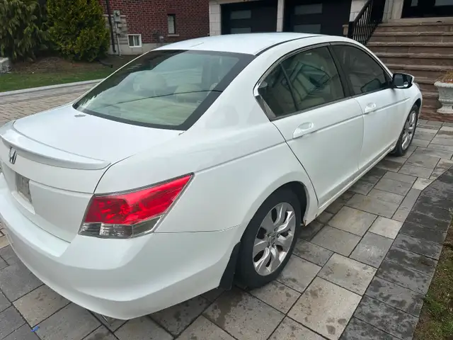 Honda Accord EX-L 2010 For Sale - Photo 4