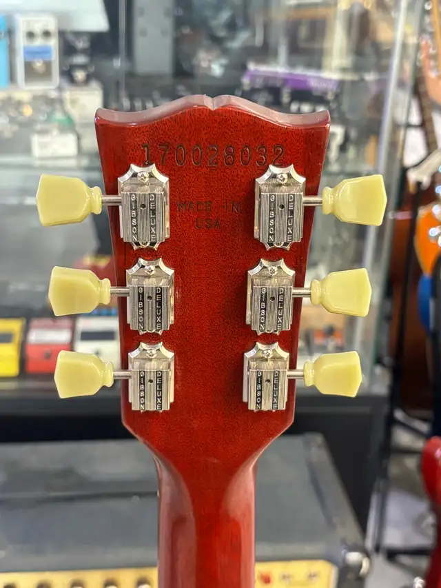 Gibson Les Paul Tribute 2012 Honeyburst Electric Guitar - Photo 4