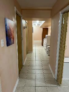 furnished 1 bed basement - Photo 5