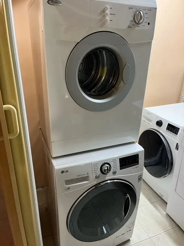 furnished 1 bed basement - Photo 8