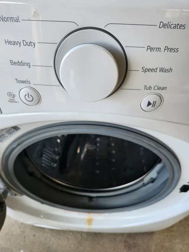 LG Washer Front Loading - Photo 5