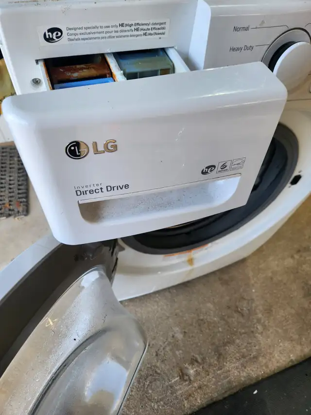 LG Washer Front Loading - Photo 7