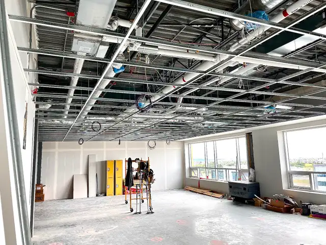 Quality Ceiling Installation T bar  - Commercial & Residential - Photo 4