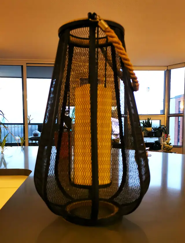 9"Black Metal Mesh Cage Style Decorative Lantern