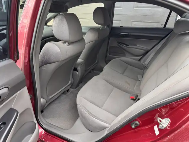CALL FOR SALES – Honda Civic (4 Doors) – UCD – 2007 (Good Condit - Photo 5