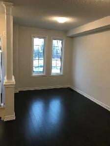 A newly built house at Dixie and Country side (Brampton) - Photo 2