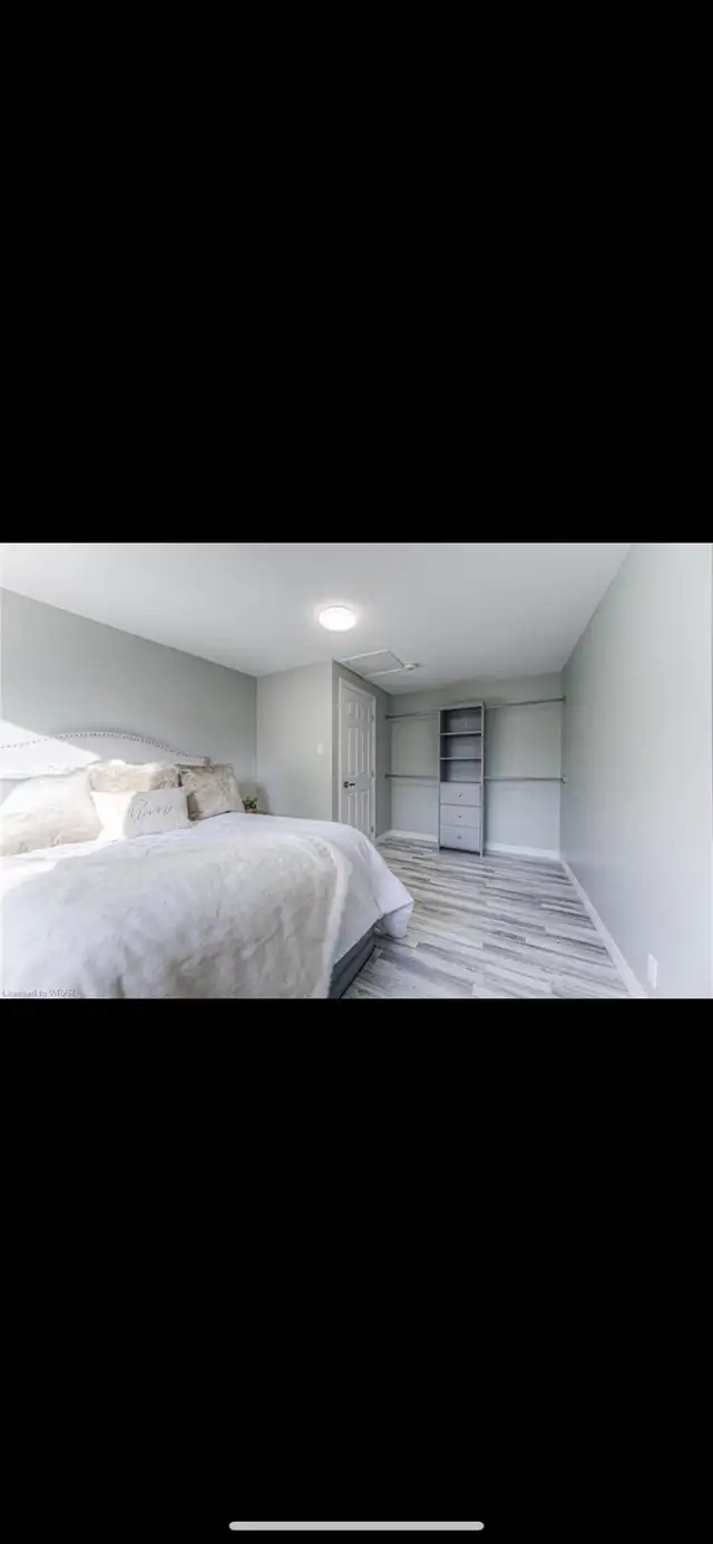 Beautiful 3 beds, 1 washroom for rent! - Photo 8