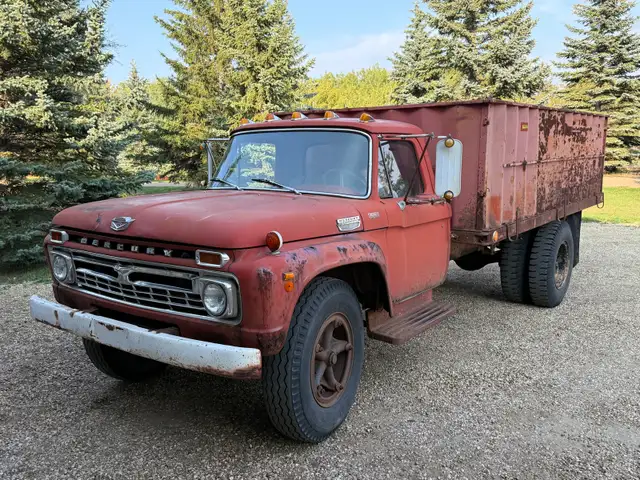1966 Mercury F-600 Series - Dump Truck - Photo 2