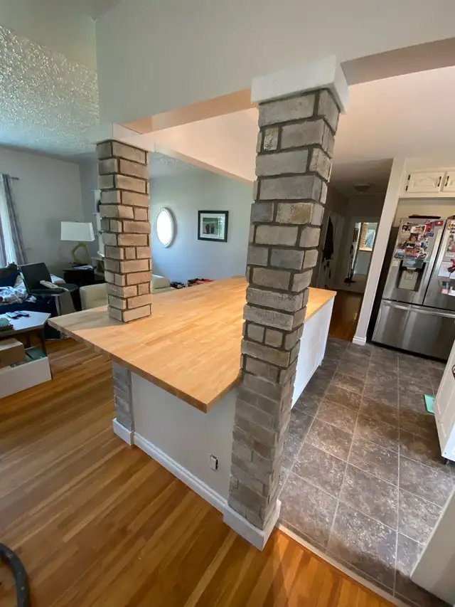 Carpenter taking on more work - Photo 3