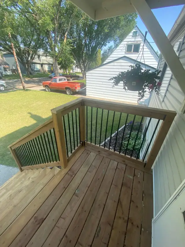 Carpenter taking on more work - Photo 9