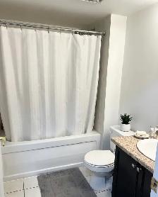 Modern Private Room w/ Balcony View | Downtown Toronto - Photo 6