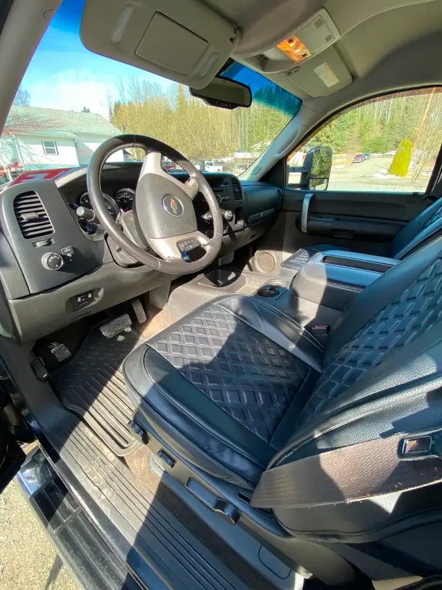 2009 Chevrolet Silverado 2500 duramax diesel for sale - Photo 5