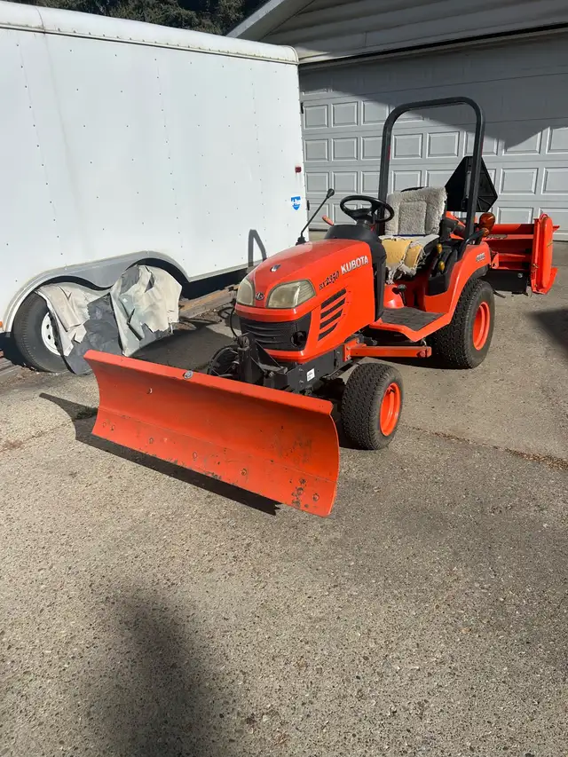 lawn equipment - Photo 5