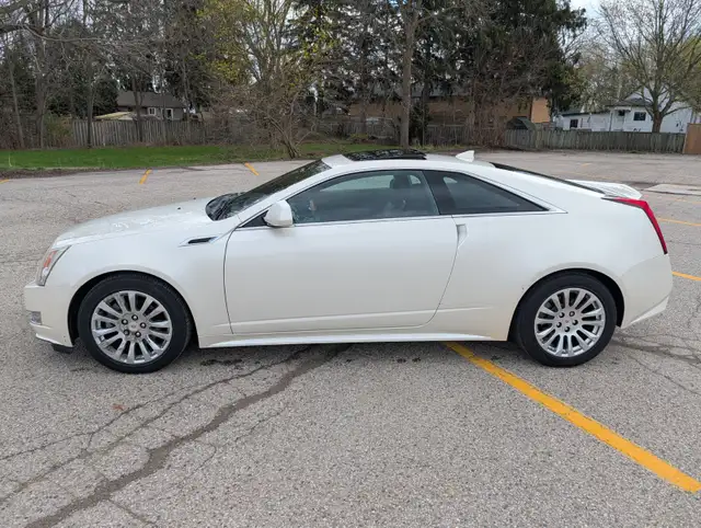 2011 Cadillac CTS4 Coupe LOW KM'S - Photo 7