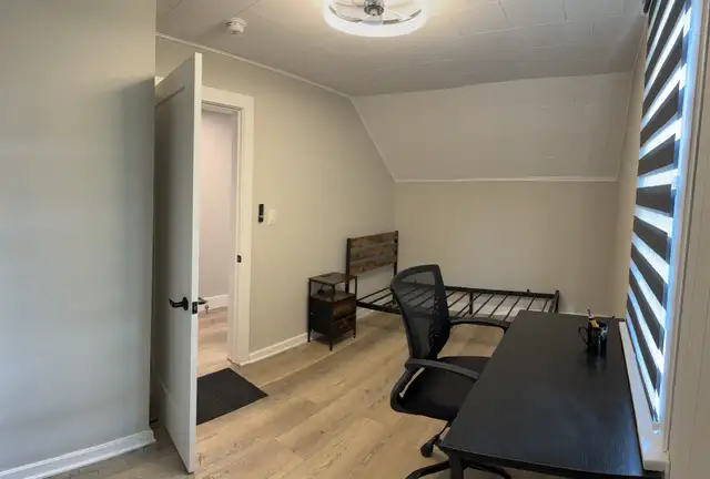 Student Rental - Photo 7