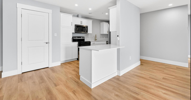 Executive 2 Bed 2 Bath Apartment Chartlottetown