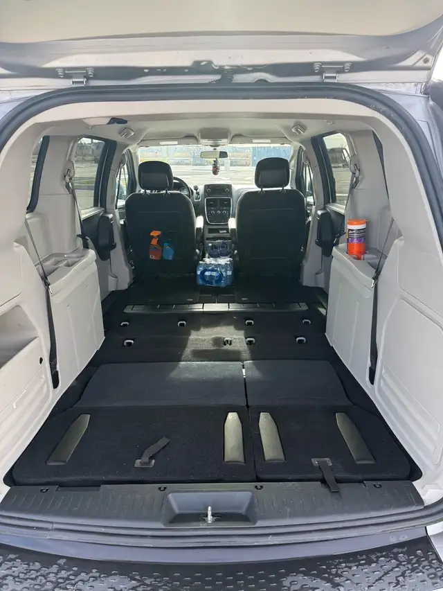 Man with a Van - Affordable Local Delivery & Junk Removal - Photo 3