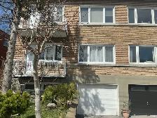 À louer 4 1/2 Renové propre Disponible immédiatement