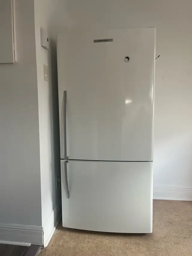 À louer 4 1/2 Renové propre Disponible immédiatement - Photo 7