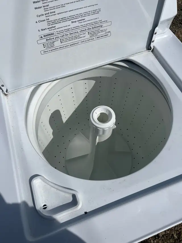 Fridgidaire Washer - Photo 2