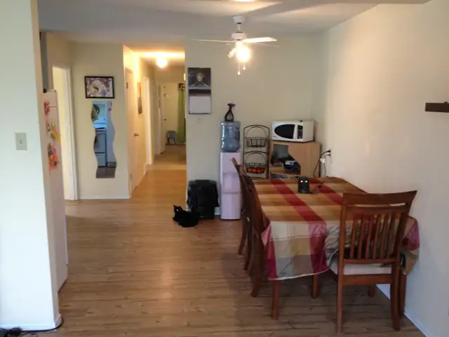 Charming 3 Bed Duplex Close to Schools in Lacombe-Avail June 1 - Photo 3