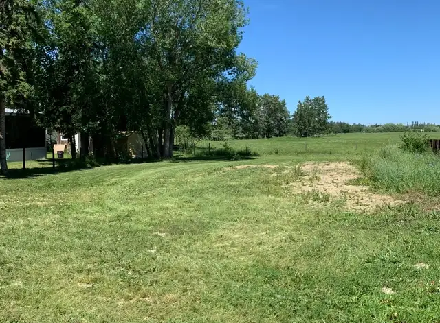 Mobile Home rental pad available - Photo 2