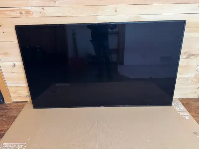 75 inch Samsung TV for sale