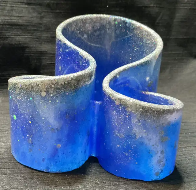 Epoxy Resin Holder for Pencils, Paint Brushes, & Makeup Brushes - Photo 4