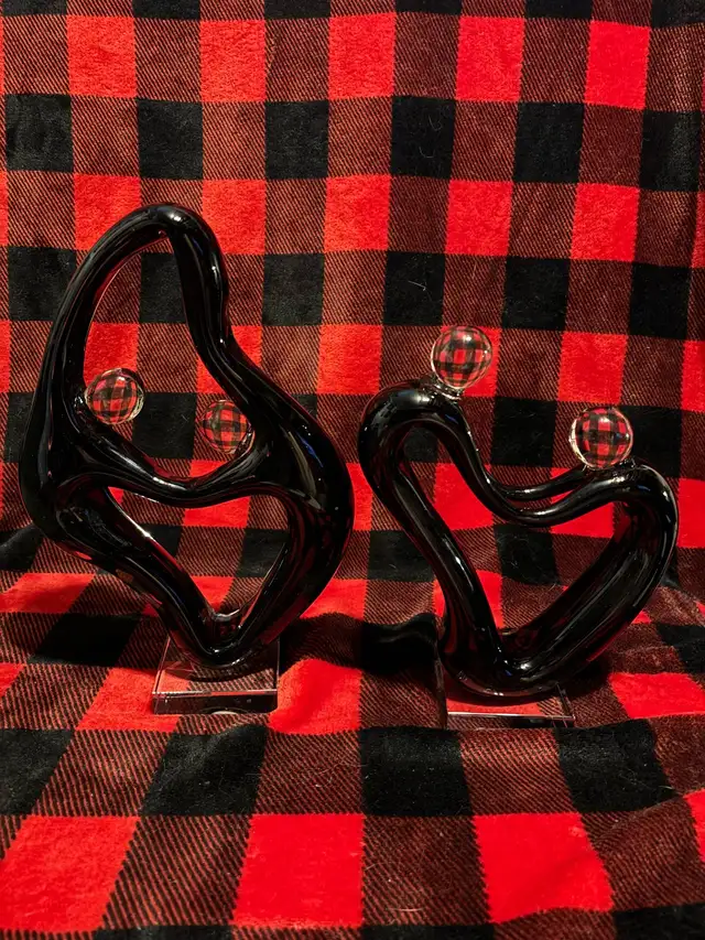 Black Glass Dancing Statues $35 - Photo 2