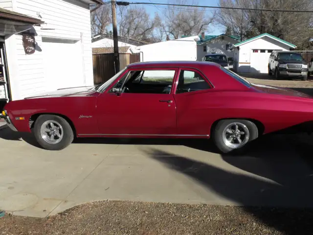 427 Biscayne - Photo 2